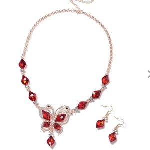 AUSTRIAN CRYSTAL NECKLACE/EARRINGS BUTTERFLY DESIG